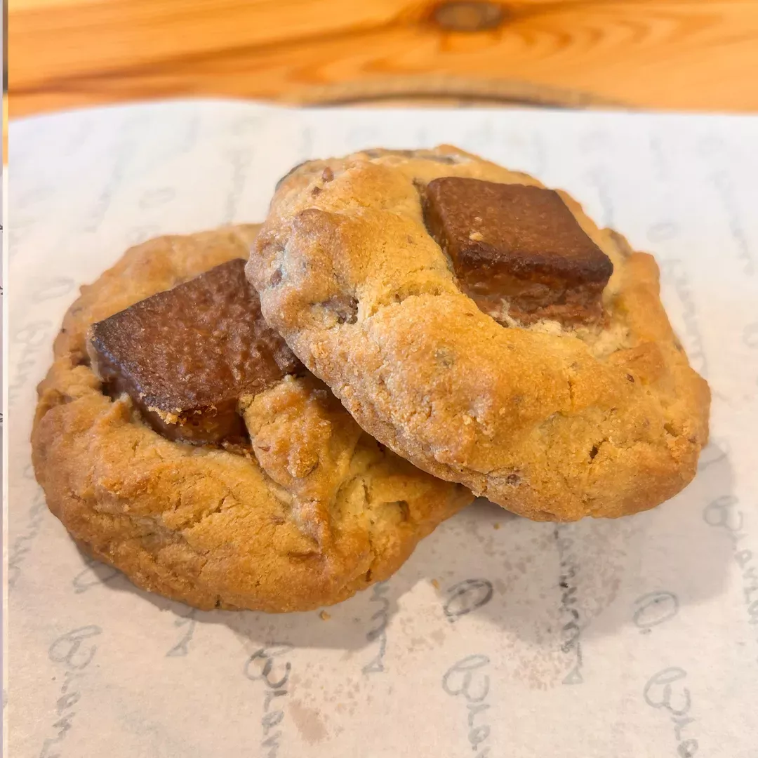 Walnut Chocolate Cookie